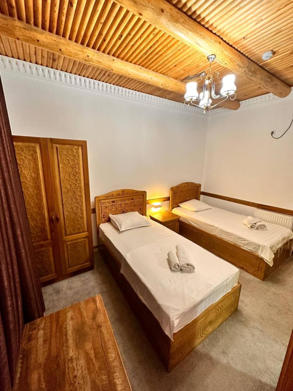 Munis Hotel Buxoro Luaran gambar
