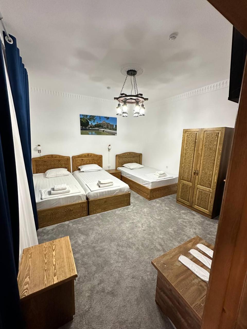 Munis Hotel Buxoro Luaran gambar