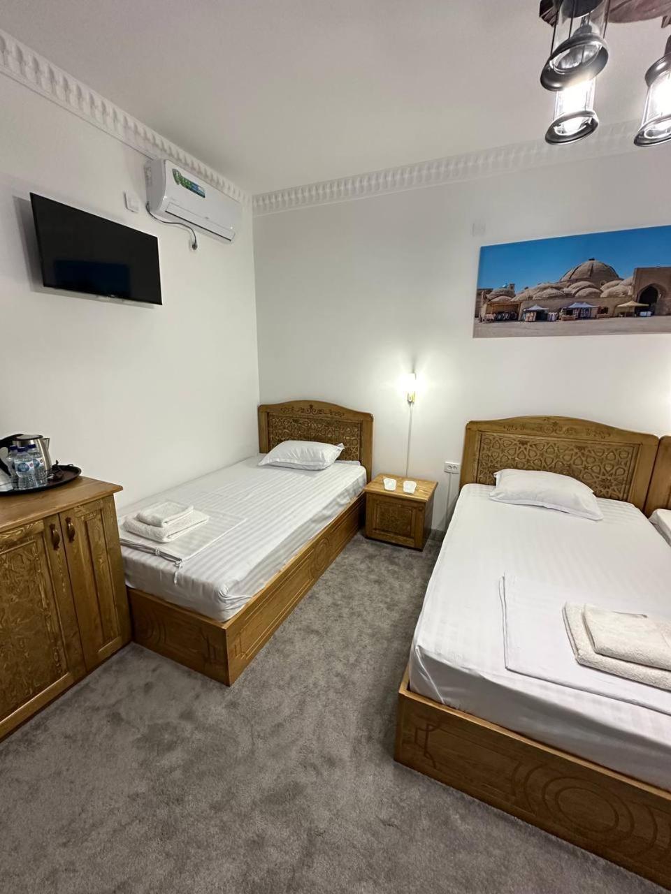Munis Hotel Buxoro Luaran gambar