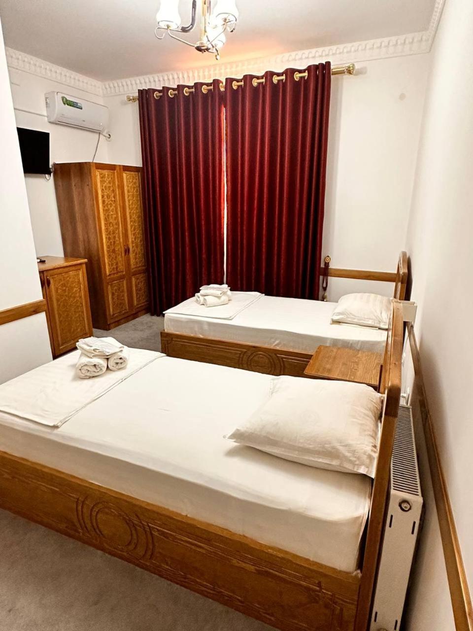 Munis Hotel Buxoro Luaran gambar