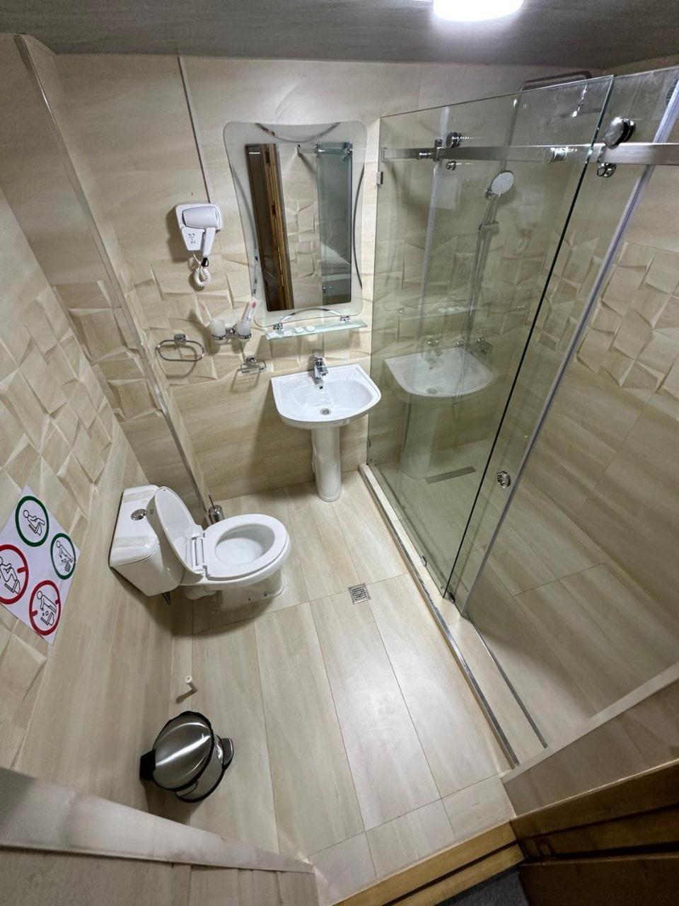 Munis Hotel Buxoro Luaran gambar