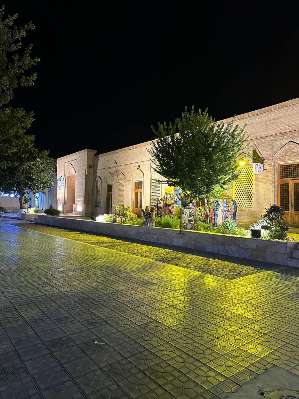 Munis Hotel Buxoro Luaran gambar